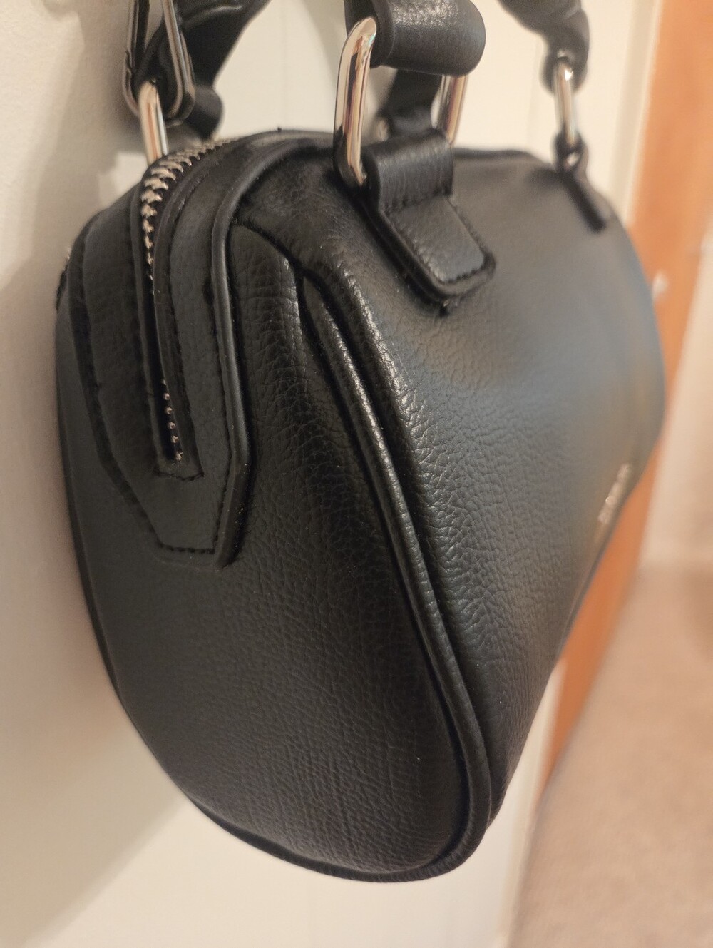 Madden NYC Crystal Barrel Bag Crossbody - Picture 9 of 12